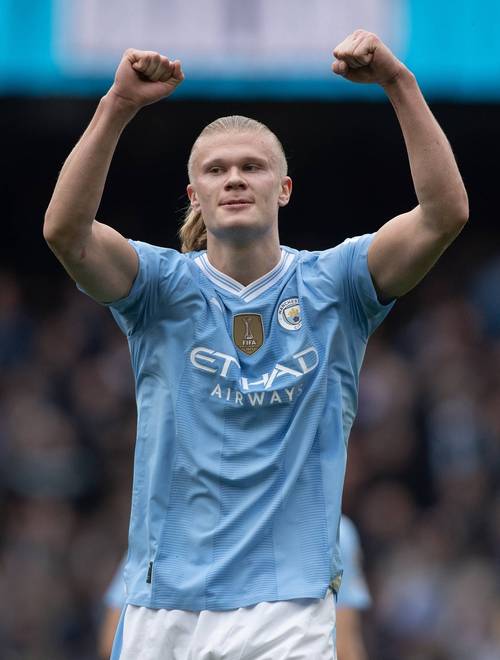 日职半场：图里奥抽射破门，京都不死鸟1-0神户胜利船（J1半场：图里奥抽射建功，京都不死鸟1-0领先神户胜利船）