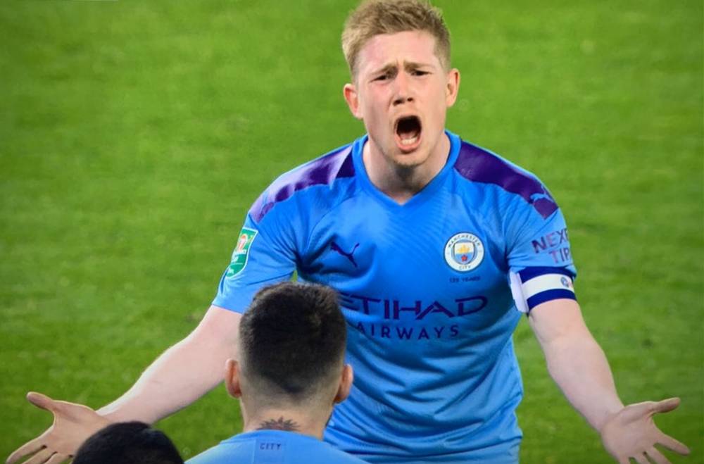 英超前瞻：曼城剑指三分紧追榜首，桑德兰变阵挑战强敌（英超前瞻：曼城力争三分逼近榜首，桑德兰变阵硬碰强敌）