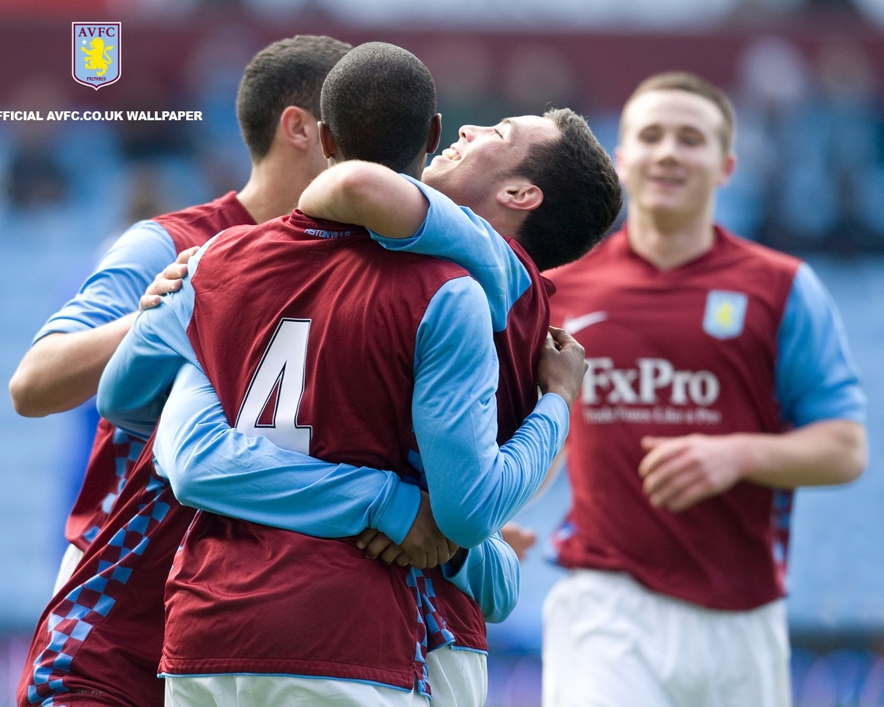 NBA球员交易及赛季影响分析（NBA交易动向与赛季格局解读）