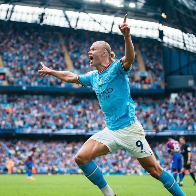 姆巴佩：当你为大俱乐部效力时外界总是议论纷纷，我们要团结（姆巴佩：身处豪门难免被议论，关键是保持团结）