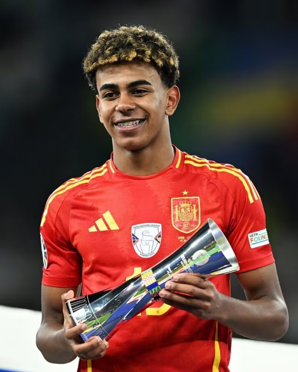 火箭队记：范弗里特不太可能被交易（火箭记者称：范弗里特被交易的可能性很低）