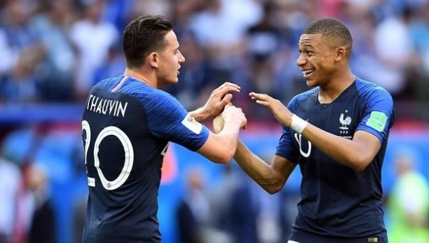 奥布拉克：巴萨能踢出完美的比赛，我们会尽全力、争取拿三分（奥布拉克：巴萨有能力踢出完美一战，我们将全力以赴力争三分）