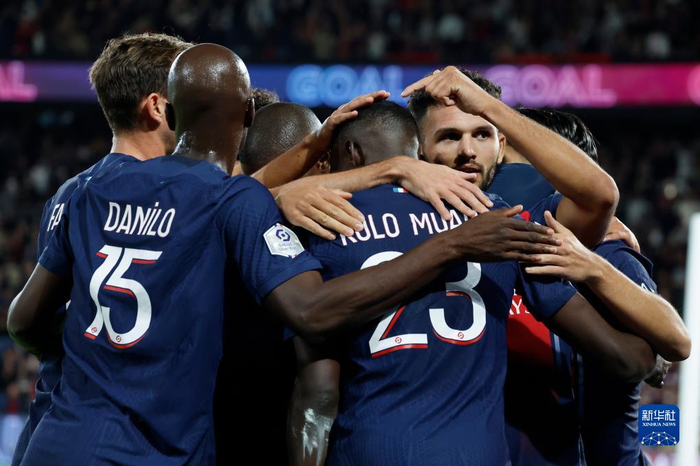 2025非洲足球先生最终入围名单：阿什拉夫、萨拉赫、奥斯梅恩（阿什拉夫、萨拉赫、奥斯梅恩入选2025非洲足球先生最终候选名单）