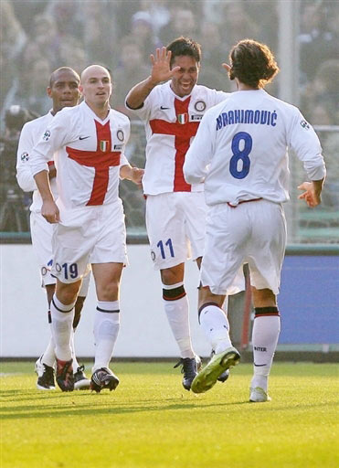 莫利纳：西蒙尼一直鼓励我，要我相信自己（莫利纳：在西蒙尼的鼓励下，我学会了相信自己）