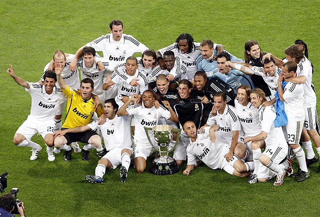 鲍曼：“点球杀手”是怎么炼成的 对500场里程碑感到惊讶（鲍曼谈点球绝活如何练成：对500场里程碑感到意外）